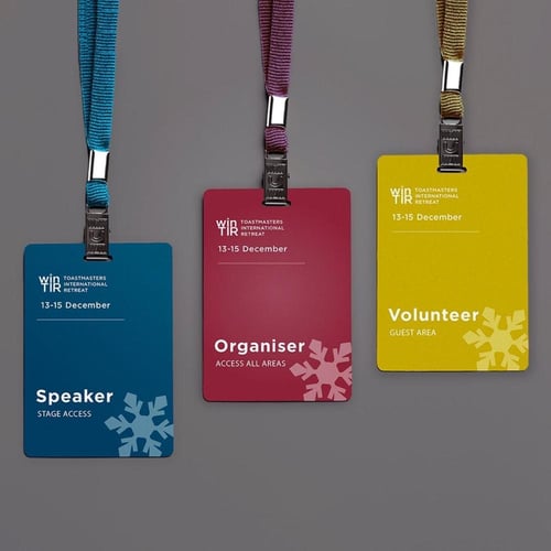 بطاقات هوية للموظفين و الأحداث والمناسبات