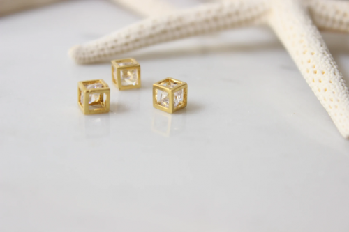 5mm Gold Plated Cube Beads