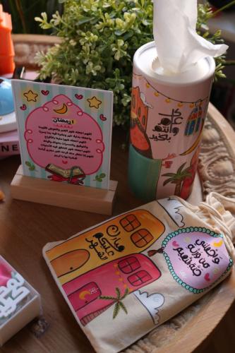 كروت ادعية وآيات قرآنية لرمضان مع استاند خشبي وكيس...