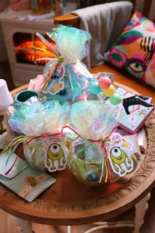 اكواب ديزني