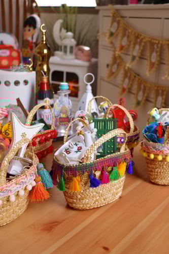 سلات مني للتوزيع