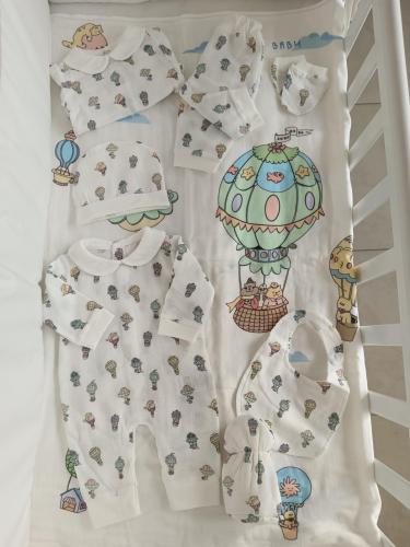 طقم 6 قطع افرهول مع ملف موسلين بالون موديل 583093...