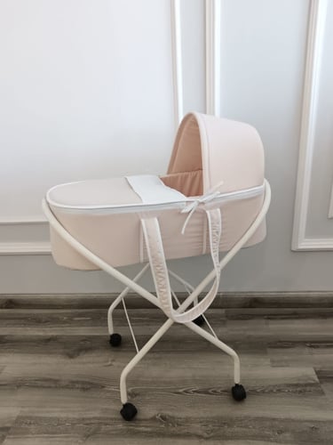 سرير اسفنج للاستقبال