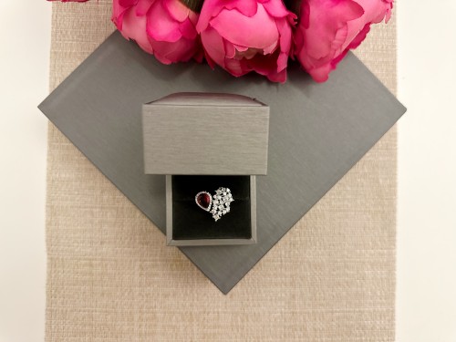 خاتم فري سايز مرصع باحجار الزيركون تصميم الماس