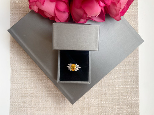 خاتم فري سايز مرصع باحجار الزيركون تصميم الماس