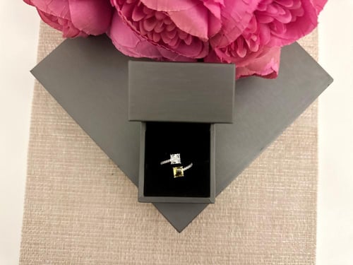 خاتم زيركون فري سايز اصفر