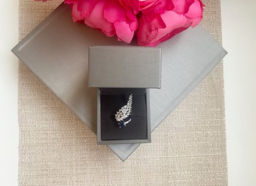 خاتم فري سايز مرصع باحجار الزيركون تصميم الماس