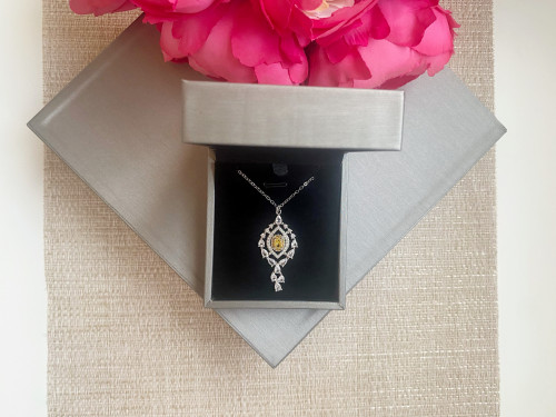 عقد فضه 925 مرصع باحجار الزيركون تصميم الماس