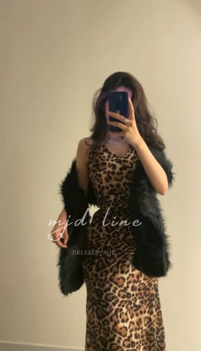 فستان رانيه مع الفرو