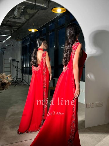 فستان دنيا شك يدوي