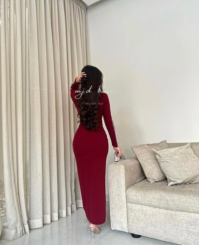 فستان تغريد / الاكمام تطريز شك يدوي