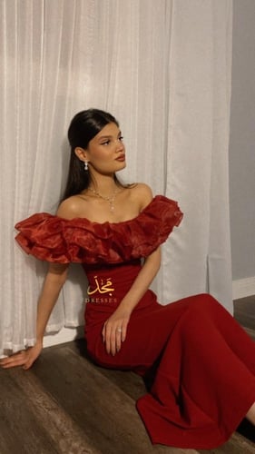 فستان غيداء