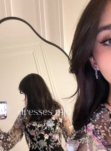 فستان جميله