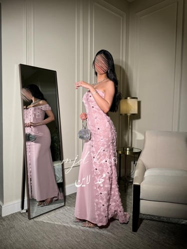 فستان ابتهال