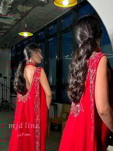 فستان دنيا شك يدوي