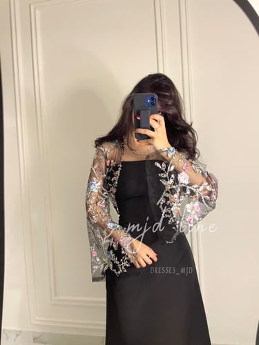 فستان جميله