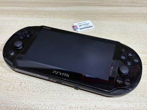 بي اس فيتا موديل 2000 مستعمل Ps Vita