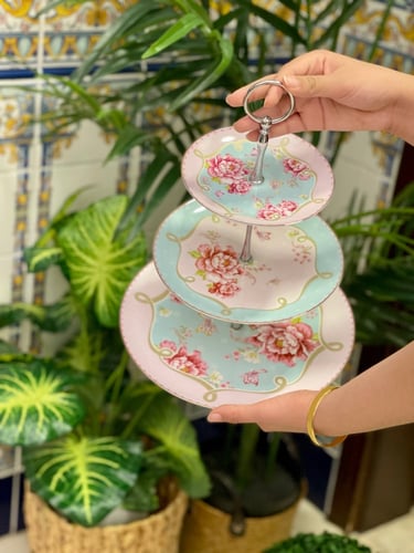 الاستناد السيراميك الزهري