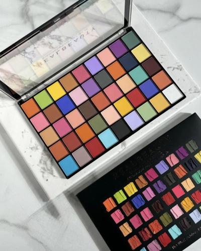 باليت 48 لون بديل رفليوشن