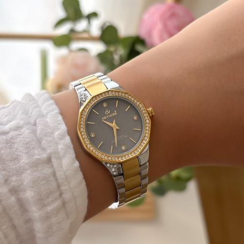 ساعة ديفوشي نسائية استيل ذهبي وفضي