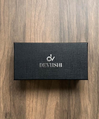 نظارات شمسية رجالية تصميم انيق - لون اسود( فضي )