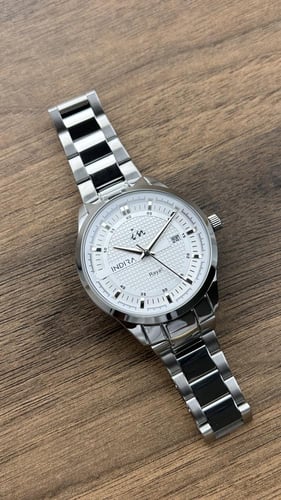 ساعة رجالية انديرا استيل بلون فضي