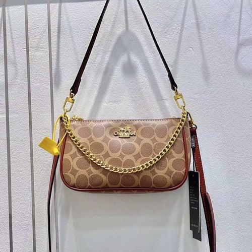 شنطة نسائية بـأحزمه متنوعة - لون بيج