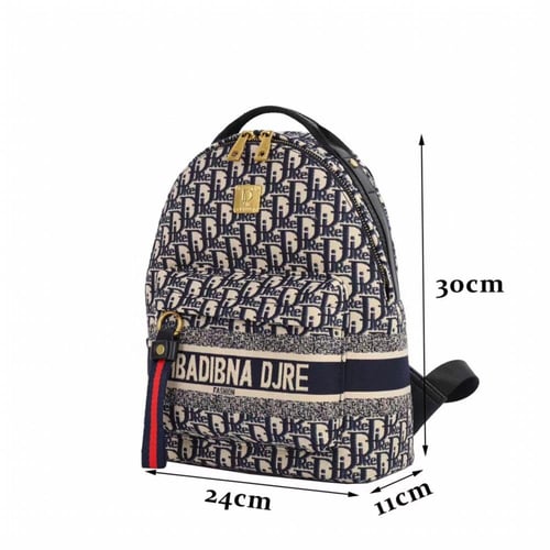 شنطة ظهر نسائية أنيقة عصرية وملفته