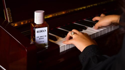 باقة عطور نيلوفر 3 عطور - بروائح فريدة للجنسين