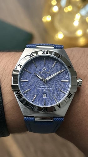 ساعة رجاليه جلد ديفوشي ملفته بلون كحلي فضي