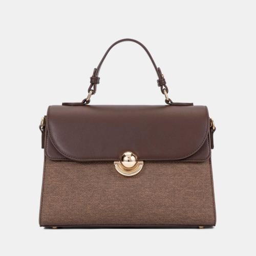 شنطة يد نسائية ومحفظة جلد بني من BAGCO – أناقة تلف...