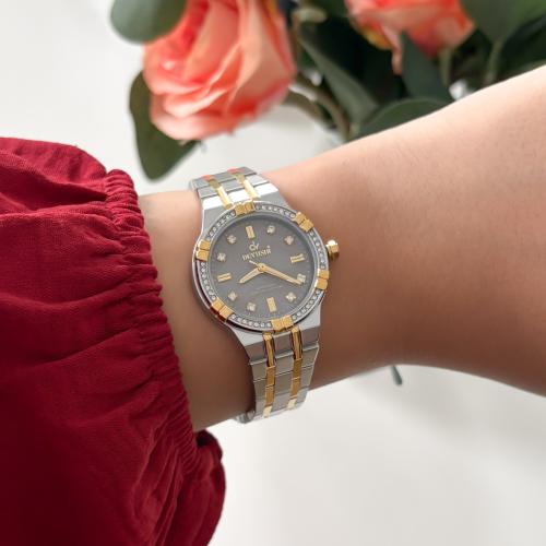 ساعة ديفوشي نسائية استيل ذهبي وفضي