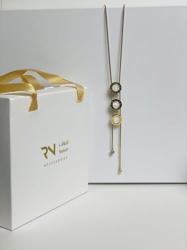 طقم نيلوفر الفاخر – كل شيء في مكانه