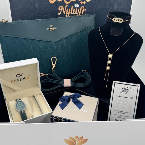 طقم نيلوفر الفاخر – كل شيء في مكانه