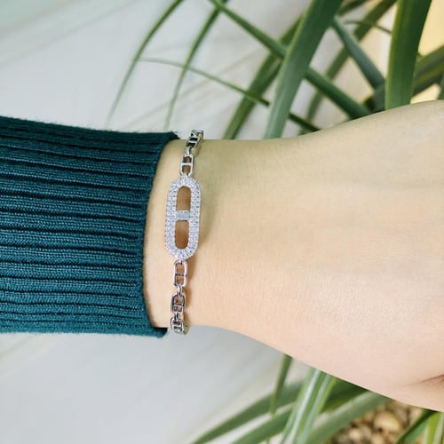 طقم ساعة نسائية واسوارة -ماركة انديرا استيل بلون ف...