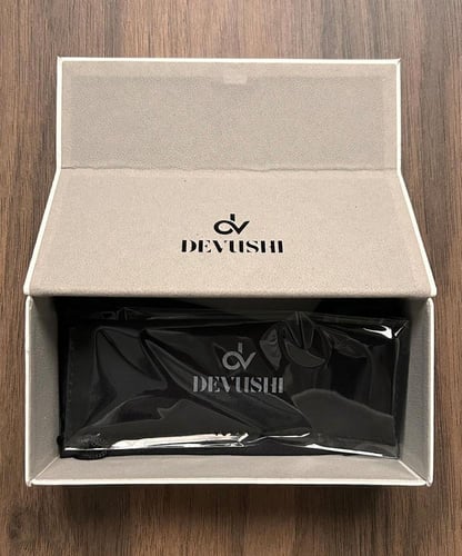 نظارات شمسية نسائية تصميم انيق - لون أبيض