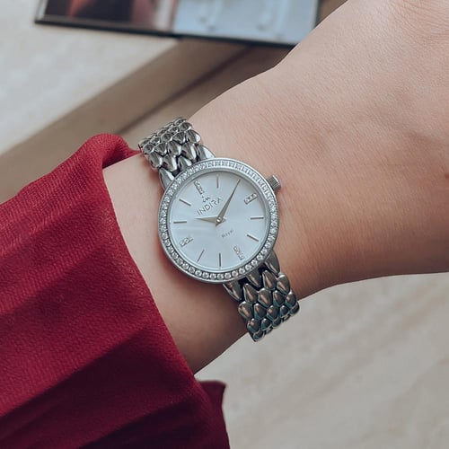 طقم ساعة نسائية واسوارة -ماركة انديرا استيل بلون ف...