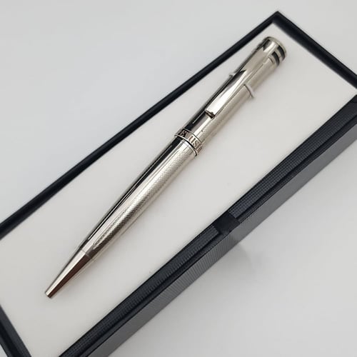 طقم هدية رجالي ديفوشي بسيط