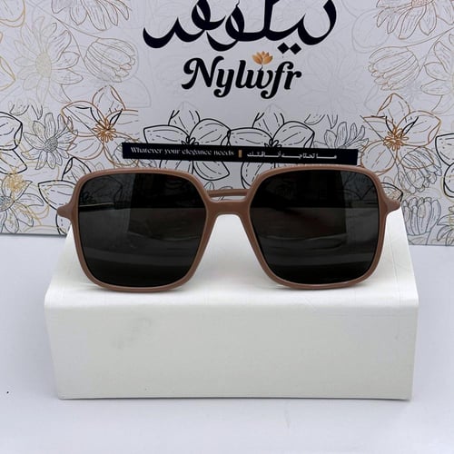 نظارات شمسية نسائية تصميم انيق - لون رمادي