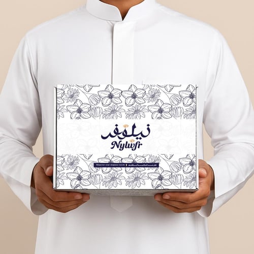 ساعة رجاليه انديرا ملفته بلون الاسود