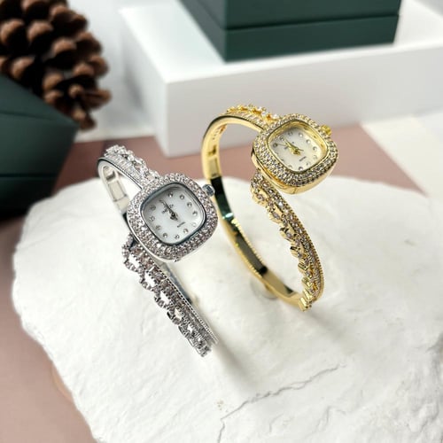 ساعة نسائية فاخرة مرصعة بفصوص الزركون - مثالية للم...