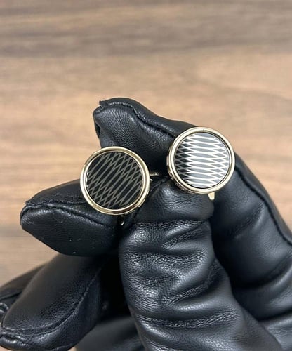 طقم هدية رجالي ديفوشي بتصميم انيق