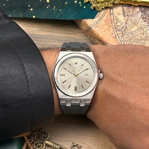 ساعة رجالية ديفوشي ربل بلون رمادي