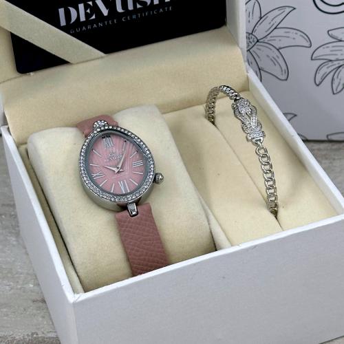 طقم ديفوشي نسائي – ساعة لحمي مع سوارة فضية فاخرة