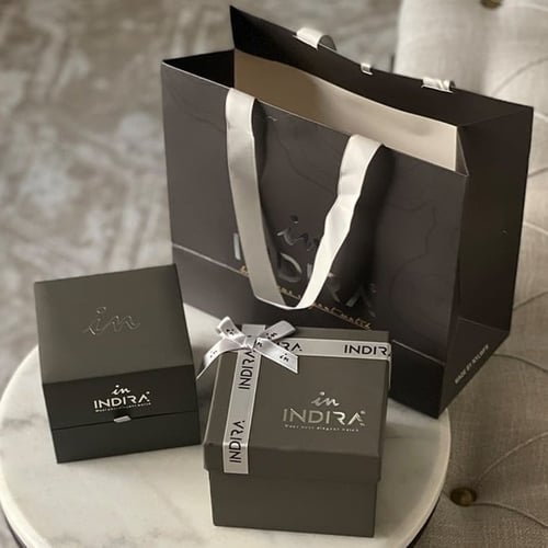 ساعة نسائية انديرا استيل بلون فضي