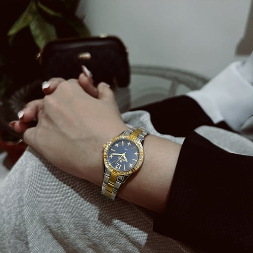 ساعة نسائية ديفوشي استيل بلون فضي و ذهبي