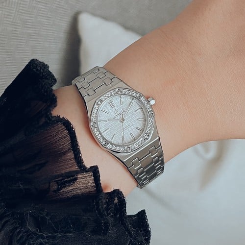ساعة نسائية ديفوشي استيل بلون فضي