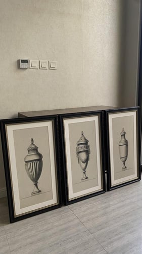 مجموعه من 3لوحات مقاس اللوحه الوحده الارتفاع 90وال...