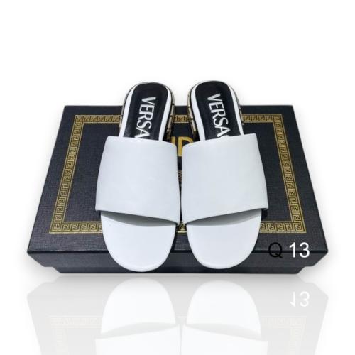 حذاء فيرزاتشي سليبر نسائي - Versace Shoes Slippers...