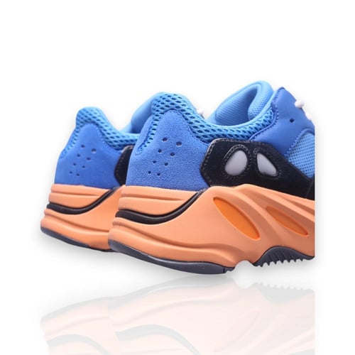 Adidas - Yeezy Boost 700 - أديداس